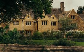 Hyll Hotel